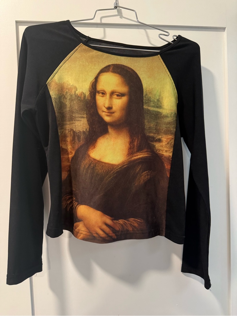 Vintage Mona Lisa Graphic Long Sleeve Top - Black and Golden Print